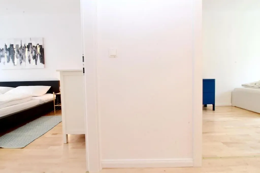 Central Vienna Charm - Comfortable 3-Br Stay Apartmán